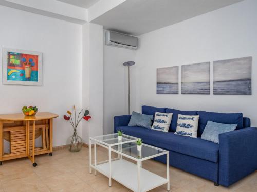 Posezení v ubytování Apartment Benasol-1 by Interhome