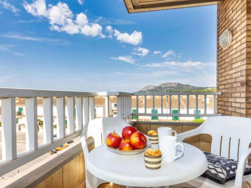 Apartment Del Sol by Interhome