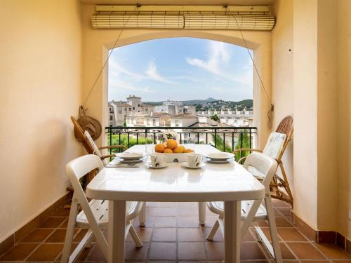 Apartment La Isla C12 by Interhome