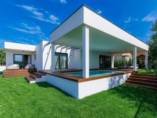 Bazén v ubytovaní Holiday Home Villa Valle by Interhome alebo v jeho blízkosti