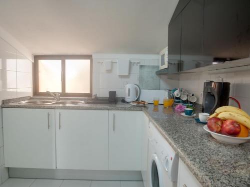 Apartment Apartment Embaixador by Interhome