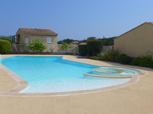 Apartment Les Mas de la Mer-4 by Interhome