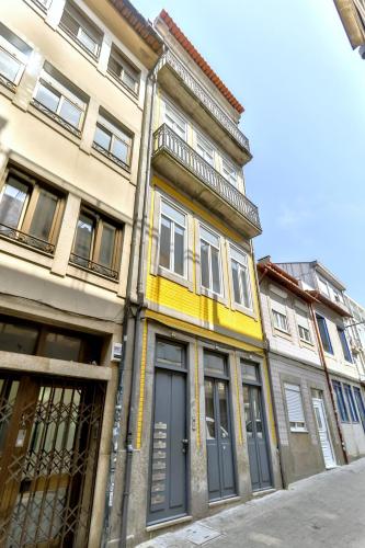 Loft Martires da Liberdade by Porto City Hosts