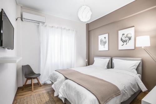 Modern flat in the grounds of Acropolis Monuments -Armonia-