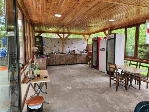 Ресторан / где поесть в Black Sea House Georgia
