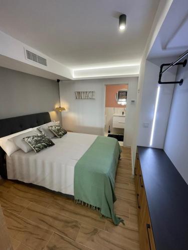 Agata 10-3E