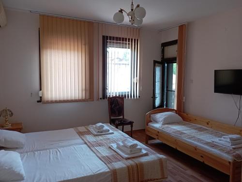 Gallery image of Toncho's Guest House for 16 guests in Arbanasi