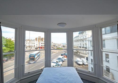 Katil atau katil-katil dalam bilik di a&o Brighton Beach