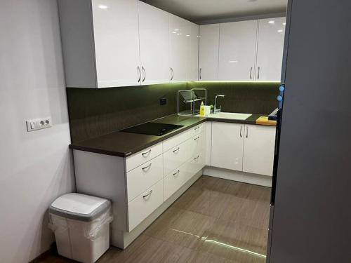 Porec, Tolle 3 Zi-WHG, sehr ZENTRAL, TOP Zustand! Mit Internet und W-Lan!