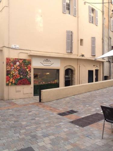 C074-Cannes Studio - Cannes Forville