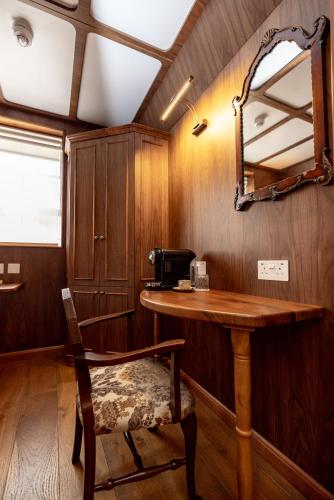 Fotografie z fotogalerie ubytování Limehouse Library Hotel v Londýně