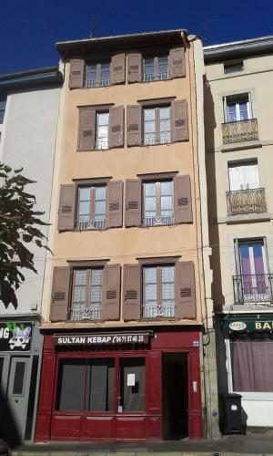 Zdjęcie z galerii obiektu LE SULTAN DU THERON 3em Etage w mieście Le Puy-en-Velay