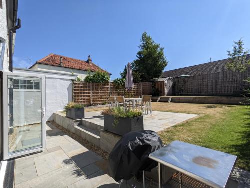 1 Rainbow Villa, Westbourne – Photos 5