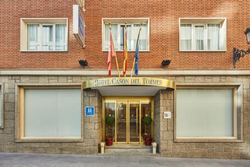 Фасад или вход в Hotel Casón del Tormes by HappyCulture