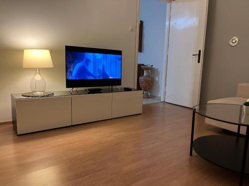 East Side Flat