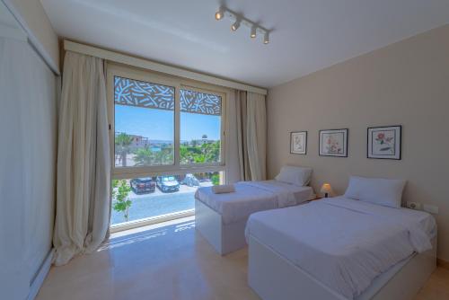 Elegant 2-Bedroom Apartment in Mangroovy, Pool & Beach