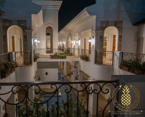 Balkoni atau teres di GRAN HOTEL VICTORIA