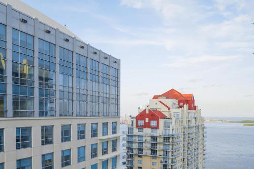 4 bed full condo in Miami with skyline & sea view photo 57