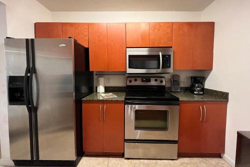 4 bed full condo in Miami with skyline & sea view photo 36