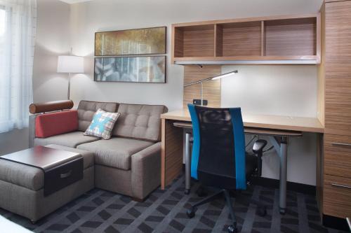 Gallery image of TownePlace Suites by MarriottDetroit Canton in Canton