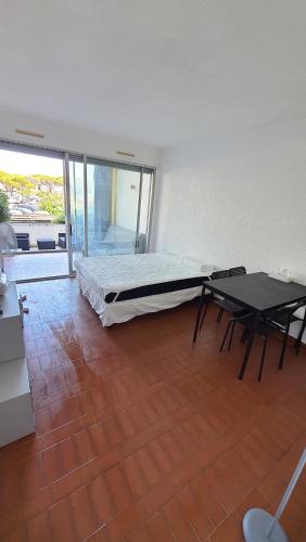 Studio 24137 Port Camargue, Piscine, Climatisation, 4 personnes