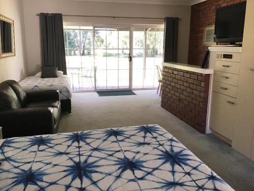 Gallery image of Fairway Views Motor Inn in Tocumwal