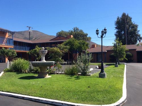 Gallery image of Los Padres Inn in San Luis Obispo