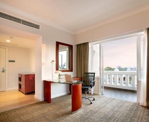 Χώρος καθιστικού στο Equatorial Ho Chi Minh City
