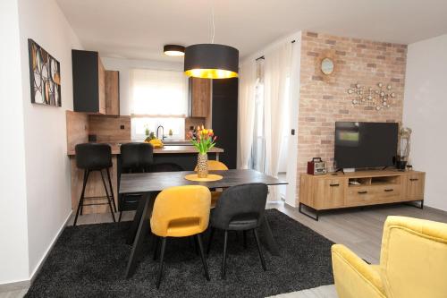 Luxury apartment Eva