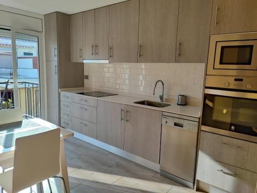 Kuchyňa alebo kuchynka v ubytovaní Apartamento en Cambrils Playa