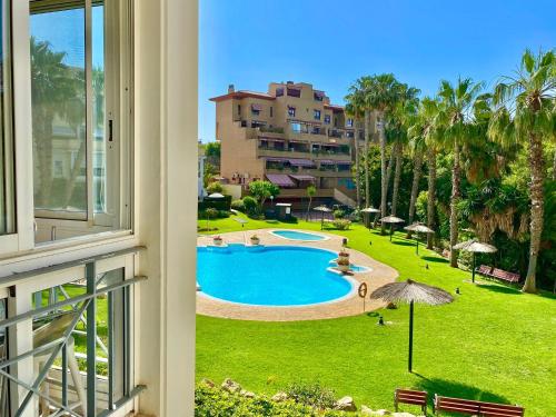 Alicante Golf Hoyo 18 4-6 Pax. piscina, wifi, parking privado.