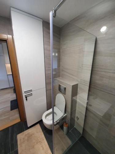Un baño de Dunja's home