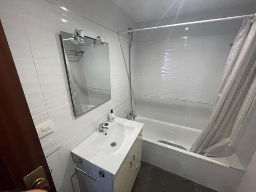 Koupelna v ubytování Cerca de las playas con garaje