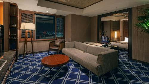 Posezení v ubytování ORIENTAL HOTEL