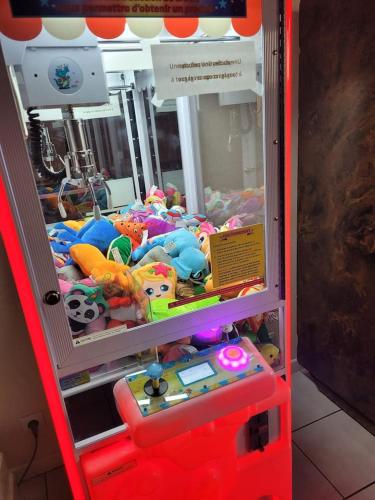 ヴォントロンにあるGite Eglantine 2 à 6 personnes avec SPA et salle de jeux dans la résidenceのギャラリーの写真