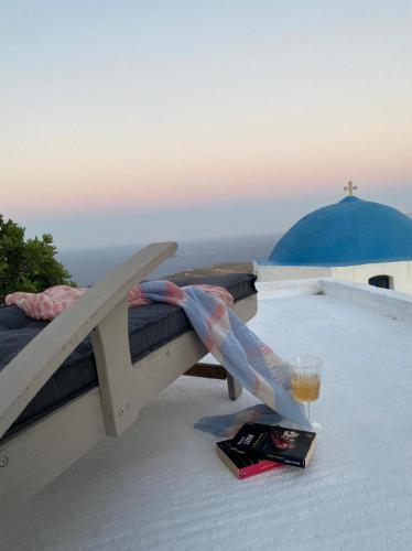 Gambar di galeri bagi Windhouses Serifos di Serifos Chora