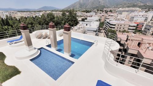 El Árbol - Rooftop Pool in Puerto Deportivo photo 5