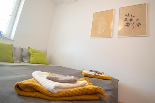 Krevet ili kreveti u jedinici u okviru objekta Central 1-bedroom apartment (50sqm) - Duke