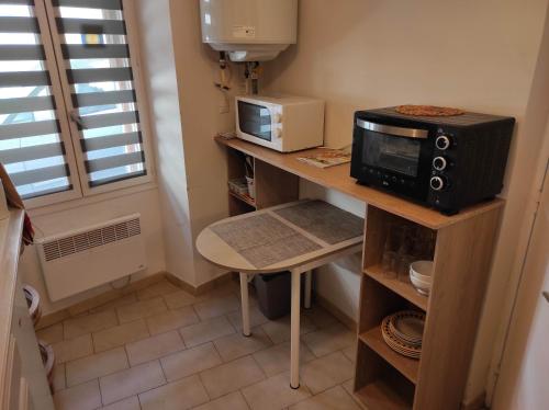 Kuchyň nebo kuchyňský kout v ubytování Oasis tranquille - L'évasion au Verdon