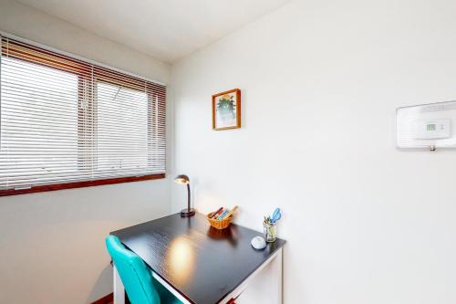 Lake House First Floor – Photos 4