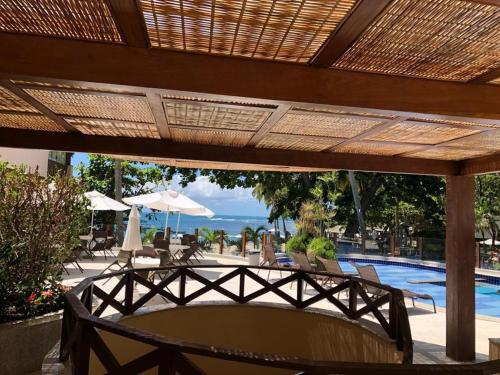 Hồ bơi trong/gần Apartamento 02 Porto Praia do Forte