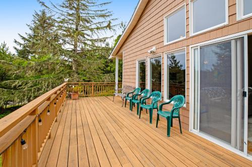 Huckleberry Haven – Photos 2