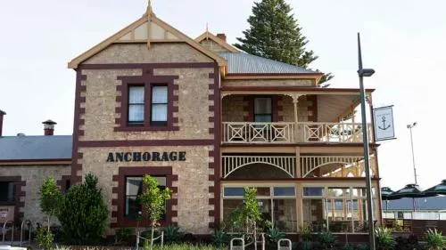 Anchorage Seafront Hotel picture