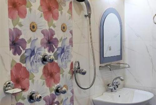 Gallery image of Pelling Hotel Ladakh House in Pelling