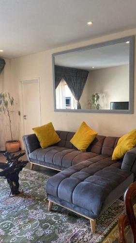Χώρος καθιστικού στο NNS Vaal River Luxury 3 Bedrooms Apartment