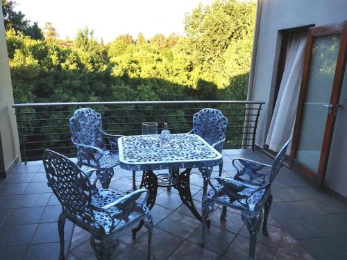 A balcony or terrace at NNS Vaal River Luxury 3 Bedrooms Apartment