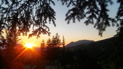 Lever ou coucher de soleil vu de l'appartement ou à proximité