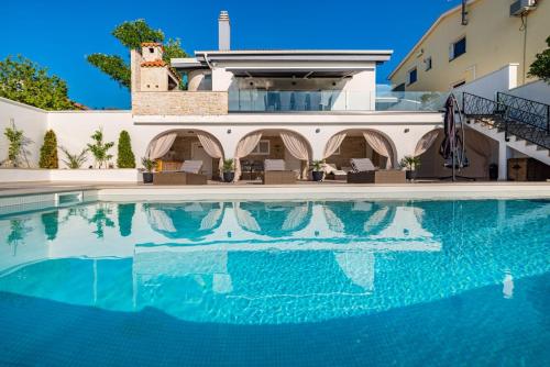 Beautiful Villa Ava – Photos 2