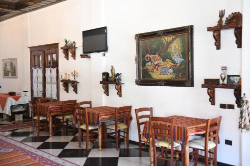Restoran atau tempat lain untuk makan di Hotel Kaceli