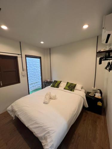 Gallery image of Sonic Hill Koh Phangan in Haad Rin